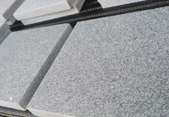 大理石地面打滑問題有解了？這項黑科技讓事故率歸零