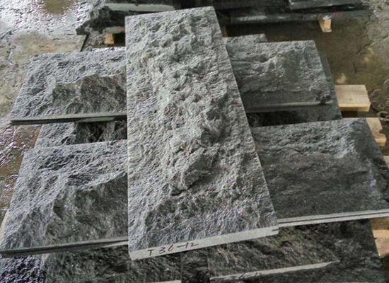 樓梯踏步用花崗巖花崗巖還是大理石?從耐磨、防滑、成本全面分析(圖3) 樓梯踏步用花崗巖花崗巖還是大理石?從耐磨、防滑、成本全面分析(圖3)