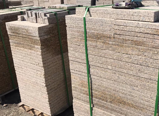 花園小院圍欄：既私密又美觀的邊界設計(圖2)