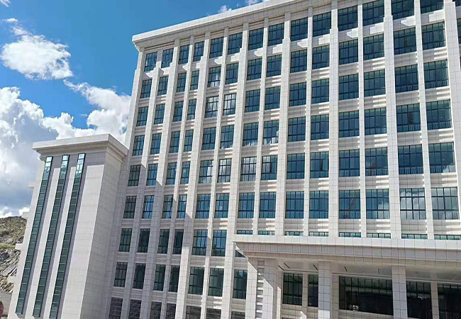 芝麻白花崗石會變色嗎