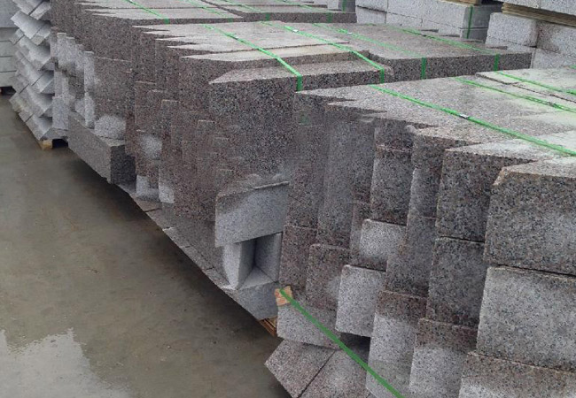 石材加工中節(jié)水與粉塵控制的行業(yè)實踐(圖2) 石材加工中節(jié)水與粉塵控制的行業(yè)實踐(圖2)