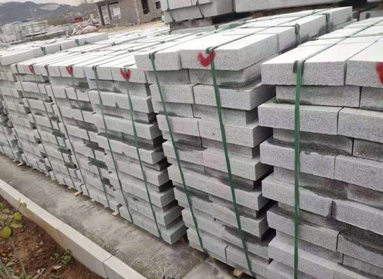 小院地鋪石花崗巖厚度選擇方法