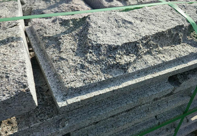 石欄桿為什么雕刻云紋柱頭和祥云圖案(圖3)