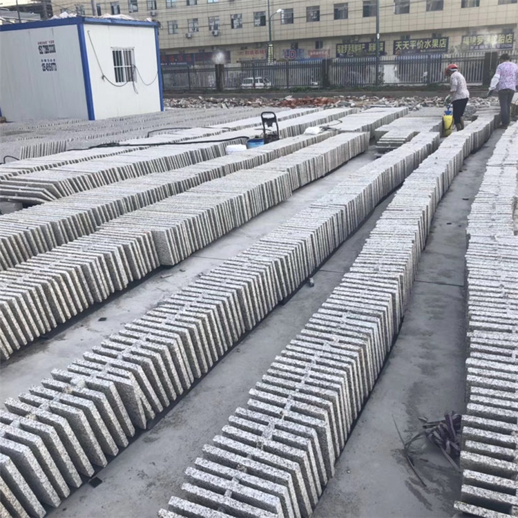 山東芝麻灰石材產(chǎn)地來(lái)自哪里(圖5)