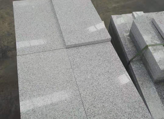 白色石材地鋪板材多少錢一平方?(圖2) 白色石材地鋪板材多少錢一平方?(圖2)