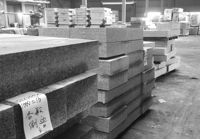 鋪貼是靈魂！好石材毀在施工上？監(jiān)工時(shí)你必須盯緊這幾點(diǎn)