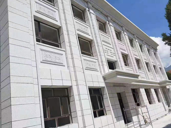 小耳朵設計讓窗臺板更美觀,你選對顏色造型了嗎?(圖1) 小耳朵設計讓窗臺板更美觀,你選對顏色造型了嗎?(圖1)