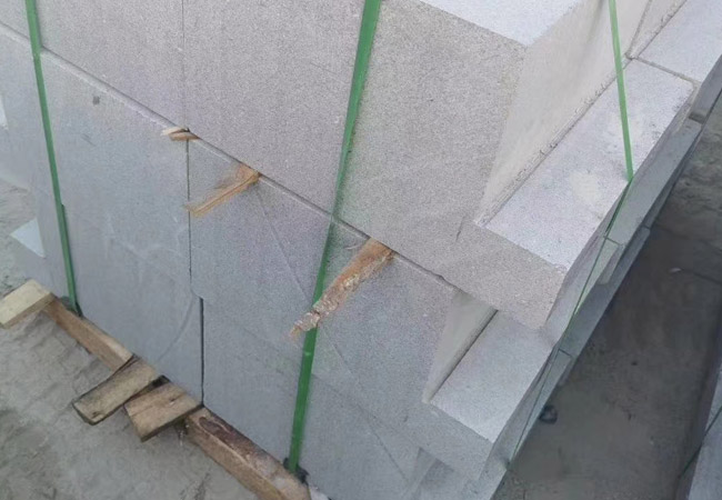 中國(guó)黑花崗巖石材產(chǎn)地價(jià)格多少錢