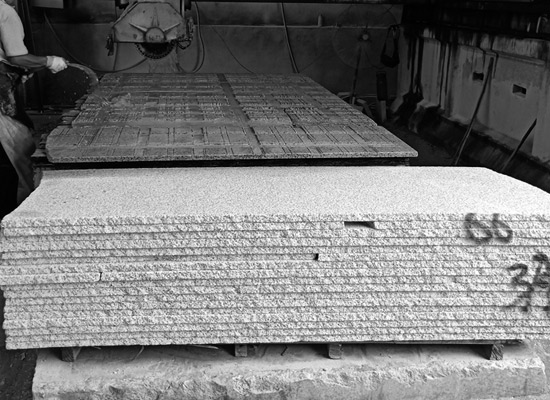 芝麻白石材.jpg 芝麻白石材.jpg