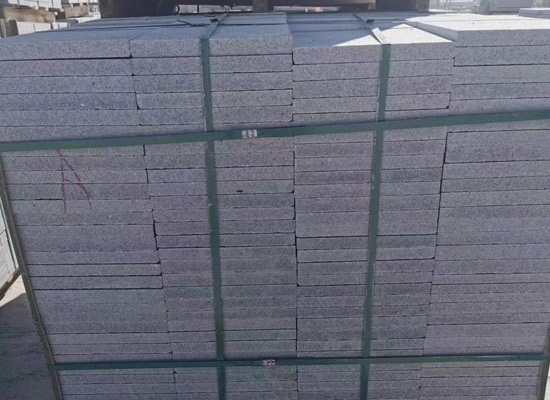 曲陽(yáng)漢白玉石材加工廠(圖6) 曲陽(yáng)漢白玉石材加工廠(圖6)