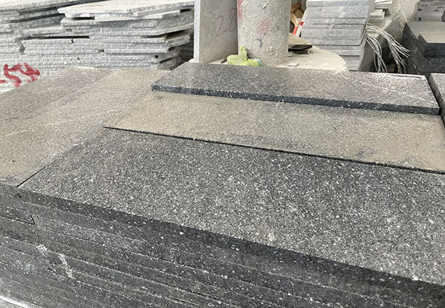 關于天然石材正確看待石材加工后色差問題(圖3) 關于天然石材正確看待石材加工后色差問題(圖3)