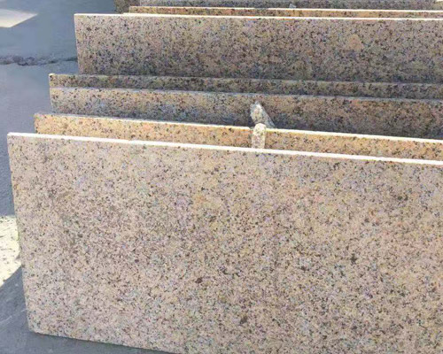 為什么說大理石是'活的'建筑材料？它的微觀世界令人驚嘆