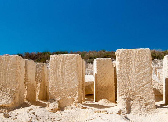 冬季適合鋪裝石材嗎？天冷應(yīng)該注意哪些鋪裝事項(xiàng)?(圖3)