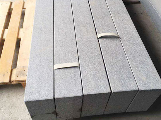 芝麻黑側(cè)石價格