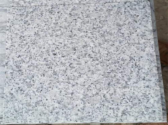 山東芝麻白花崗巖(圖1) 山東芝麻白花崗巖(圖1)