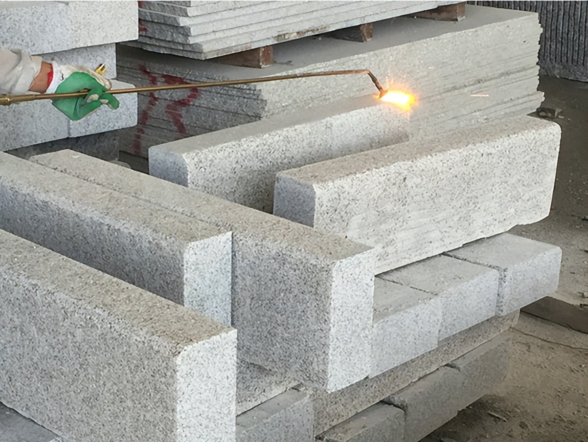 芝麻白燒面荔枝面光面花崗巖價格(圖2) 芝麻白燒面荔枝面光面花崗巖價格