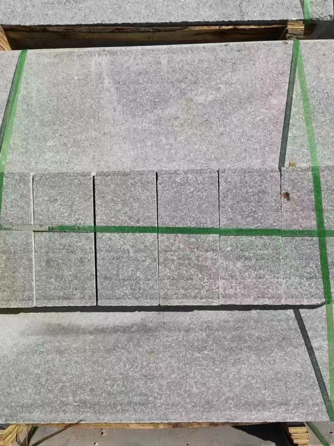 石材芝麻灰花崗巖產地廠家批發(圖1)