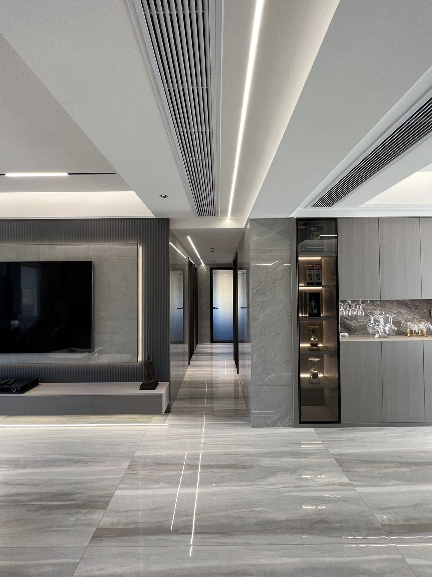 意式極簡裝修風格|硬裝風格展示現代簡約風格(圖2)